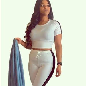 2 PC SET - Crop Top and Joggers Set